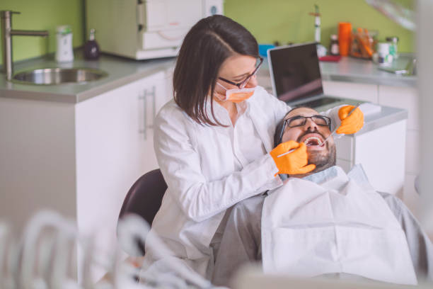 Best Weekend Emergency Dentist in Williamsburg, OH